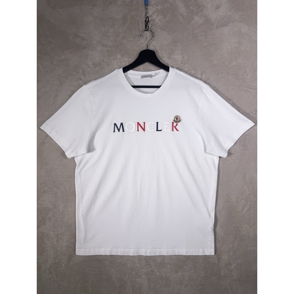 Moncler Logo T Shirt Mens XL White Graphic Print Cotton Short Sleeve Crew Neck